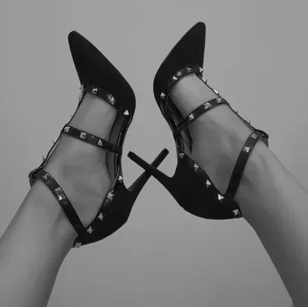 OnlyFans cuenta sexysoles4 header 2