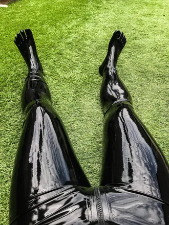 OnlyFans cuenta rubberneo header 2