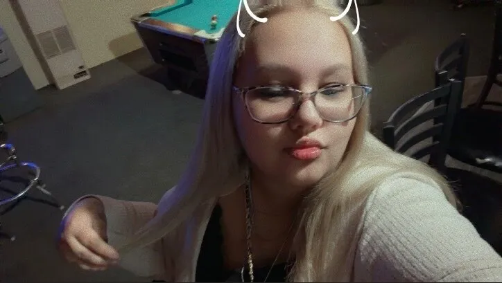 OnlyFans cuenta kaitlynmae95 header 2