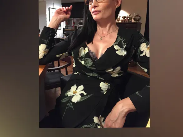 OnlyFans cuenta ukhotwife avatar 1