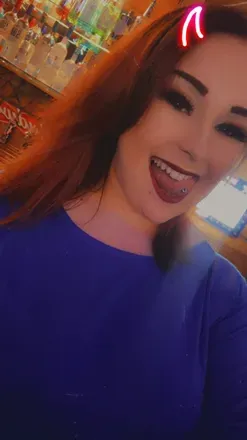 OnlyFans cuenta bartenderbarbie header 2