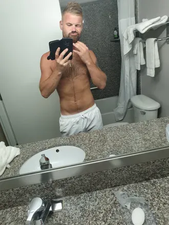 OnlyFans cuenta siliconepleasure avatar 1