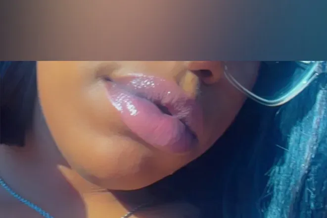 OnlyFans cuenta honeybeetha1 header 2
