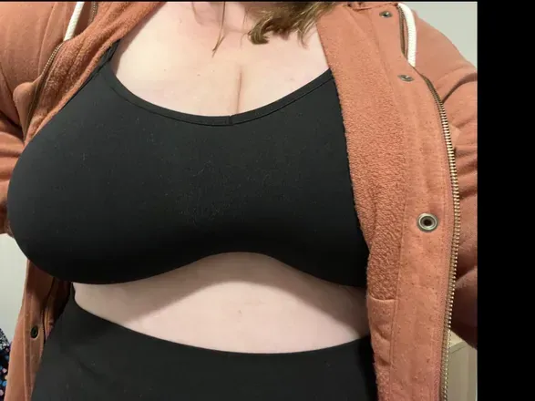 OnlyFans cuenta tittygoddess1 avatar 1