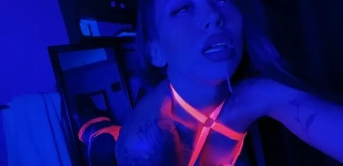OnlyFans cuenta izzybabe13762 header 2