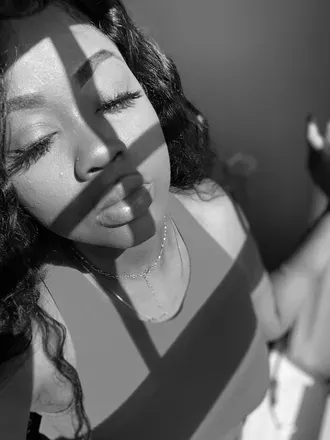 OnlyFans account  prettyzy header 2