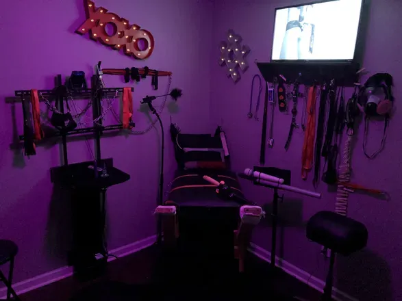 OnlyFans cuenta hitman8999 header 2