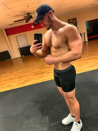 OnlyFans cuenta bradfordofficiall header 2