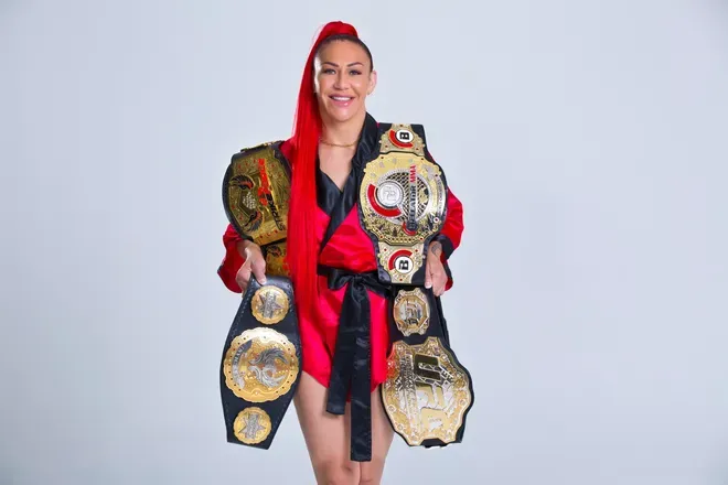 OnlyFans cuenta criscyborg avatar 1