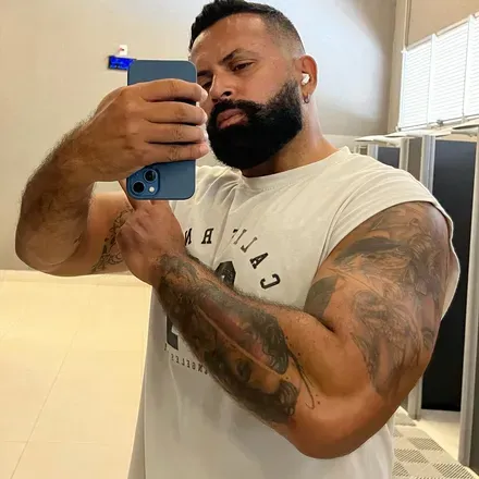 OnlyFans cuenta rogerhayez avatar 1