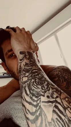 OnlyFans cuenta lorenzonisi99 header 2