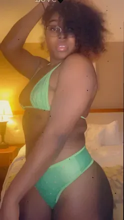 OnlyFans cuenta melaninbarbie1 avatar 1