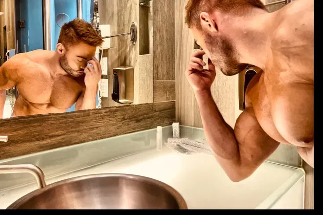 OnlyFans cuenta zamoraluisxxx header 2