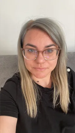 OnlyFans cuenta simone90xo header 2