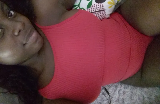 OnlyFans cuenta youradorablegirl header 1