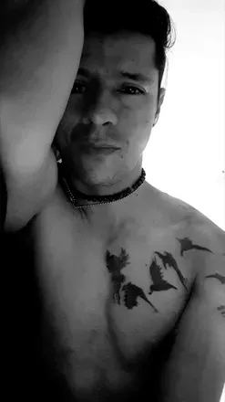OnlyFans cuenta luxycastro77 avatar 1