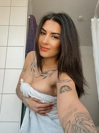 OnlyFans cuenta inkedaurelia avatar 1
