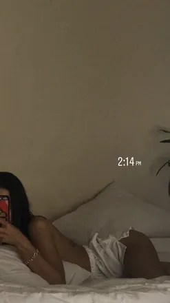 OnlyFans cuenta vanessaemilly header 2