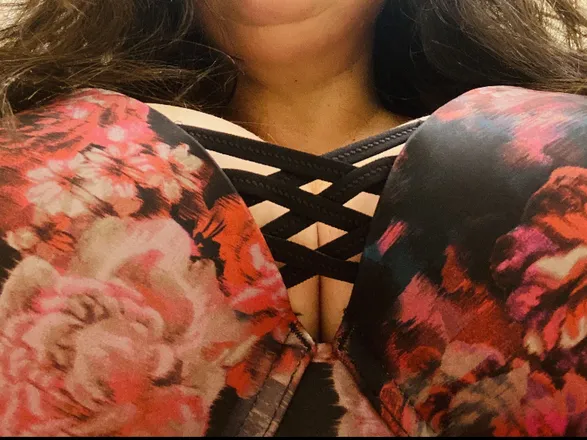 OnlyFans cuenta lickenmacrack header 2
