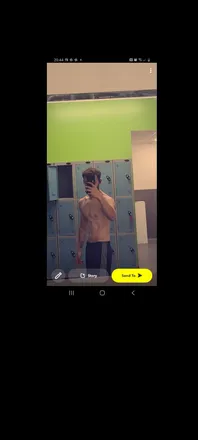 OnlyFans cuenta hazellsnuts header 2