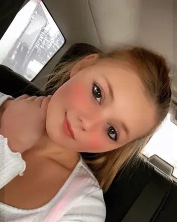 OnlyFans cuenta alanahinton01 avatar 1