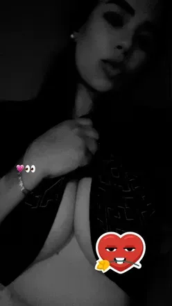 OnlyFans cuenta zeynep.vl avatar 1