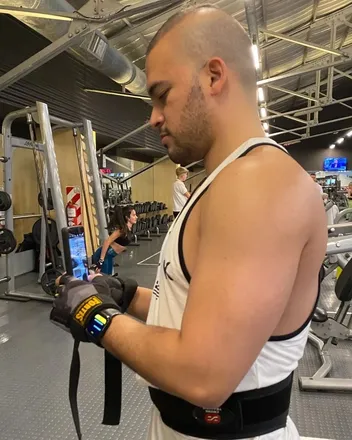 OnlyFans cuenta frankreynaldo header 2