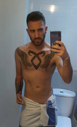 OnlyFans cuenta reuvenwolf header 2