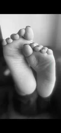 OnlyFans cuenta sugarsweetlovelyfeet avatar 1
