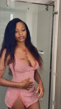 OnlyFans account  inthelifeofsynn avatar 1