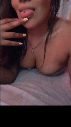 OnlyFans cuenta julychula header 2
