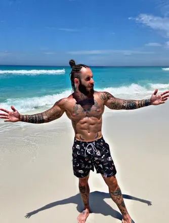 OnlyFans cuenta carlospucci header 2