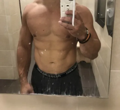 OnlyFans cuenta nycfitbuiltguy header 2