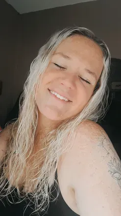OnlyFans account  babyygirlcarlii94 avatar 1