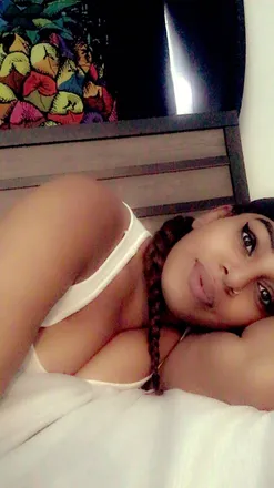 OnlyFans cuenta madamechronic header 2