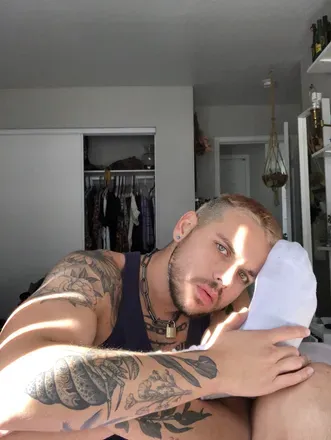 OnlyFans cuenta meatball_sub666 avatar 1