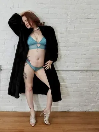 OnlyFans cuenta scarlettrose77 avatar 1