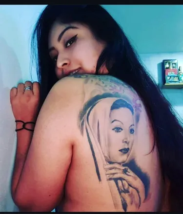 OnlyFans cuenta sophixx3 header 2