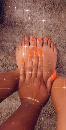 OnlyFans account  toesofcoco avatar 1