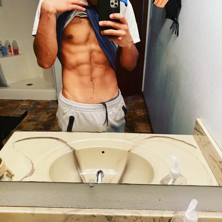 OnlyFans cuenta ilikewhitewomen header 2