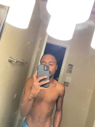 OnlyFans cuenta chitownbby95 avatar 1