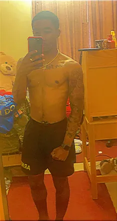 OnlyFans cuenta truly_kristian header 2