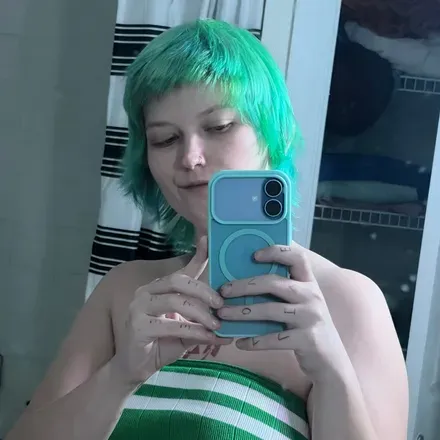OnlyFans account  theporcelaingoddess avatar 1
