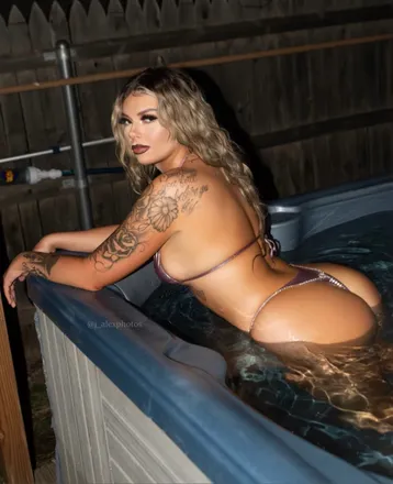 OnlyFans cuenta madspicy header 2