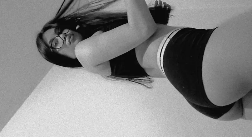 OnlyFans cuenta ilonaonly69 header 2