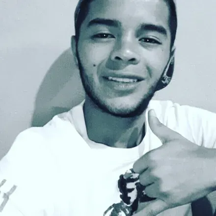 OnlyFans cuenta r.zalazar.d header 2