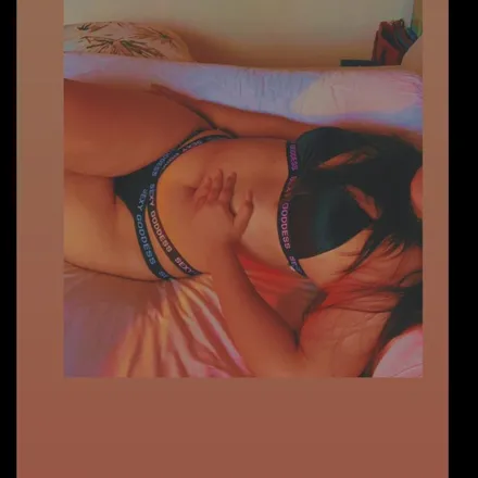 OnlyFans cuenta sugaryplumgirl header 2