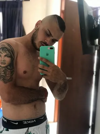 OnlyFans cuenta kevintaborda09 header 2