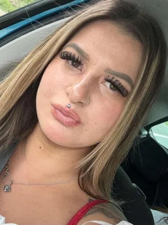 OnlyFans cuenta juicylucy_2023 header 2