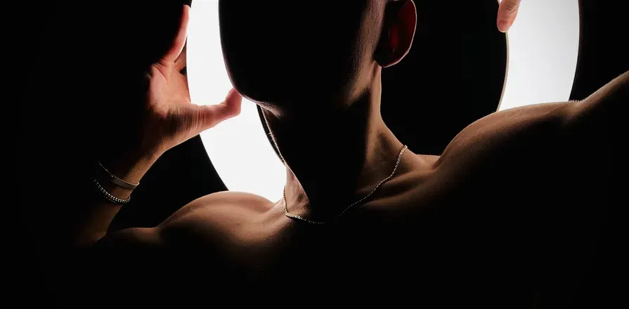 OnlyFans cuenta monty_green_free header 2